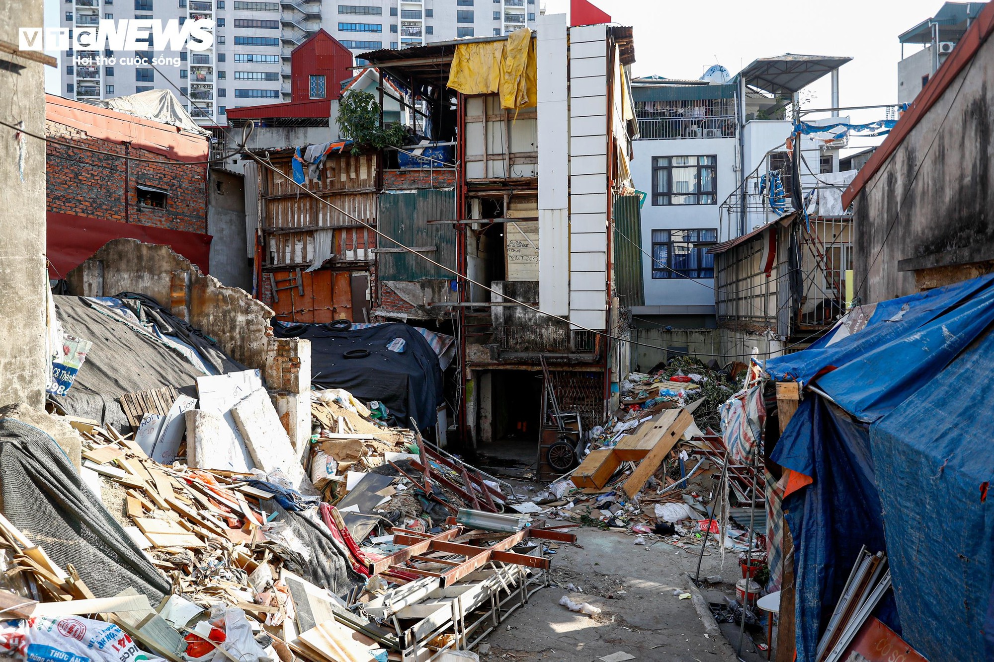 Toàn cảnh khu vực giải phóng mặt bằng tuyến đường ‘đắt nhất hành tinh’ ở Hà Nội- Ảnh 15.