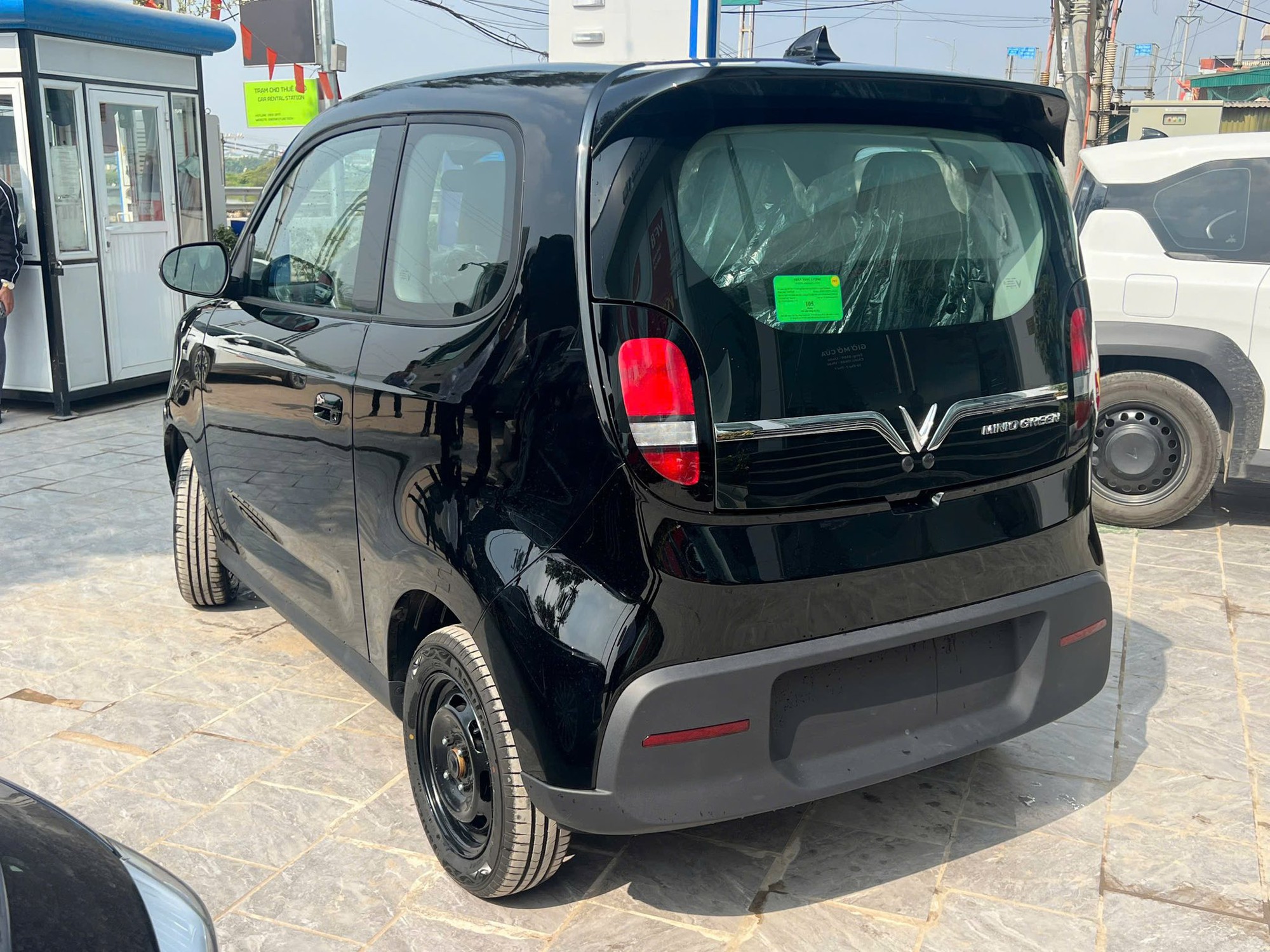 VinFast Minio Green về đại lý: Sẵn sàng giao khách ngay tháng này, chạy 210km/sạc, nhiều chi tiết như VF 3- Ảnh 7. VinFast Minio Green về đại lý: Sẵn sàng giao khách ngay tháng này, chạy 210km/sạc, nhiều chi tiết như VF 3- Ảnh 7.