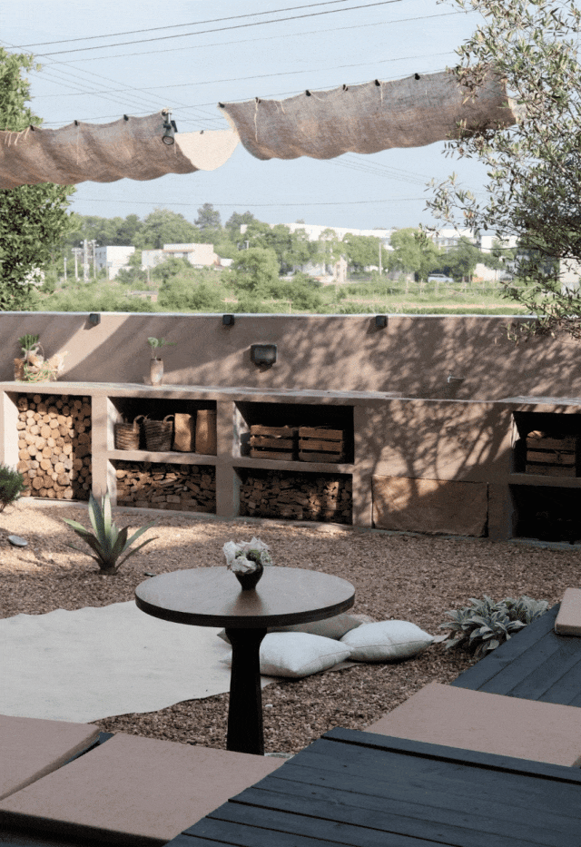  Hai người phụ nữ 40  bỏ phố về quê: Chi 400 triệu cải tạo nhà cũ, tạo mô hình sống - làm - nghỉ bền vững và tự chủ tài chính- Ảnh 3.