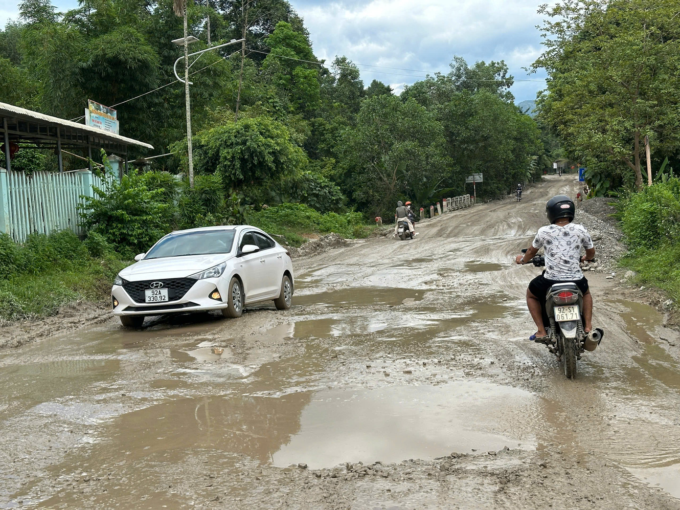 Phê duyệt 4.518 tỷ đồng nâng cấp 'con đường đau khổ'- Ảnh 1.