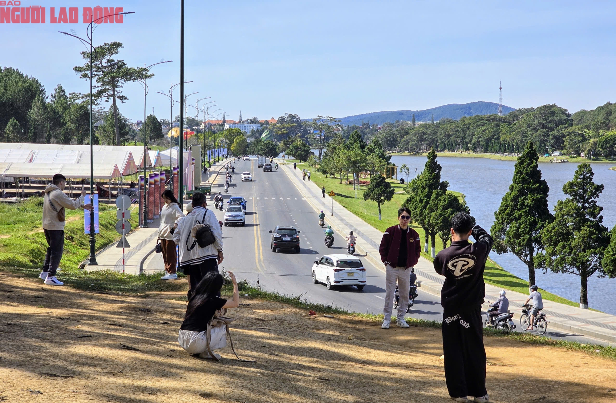 Con dốc "view siêu đẹp" ở Đà Lạt thu hút khách check-in từ sáng đến chiều- Ảnh 6.