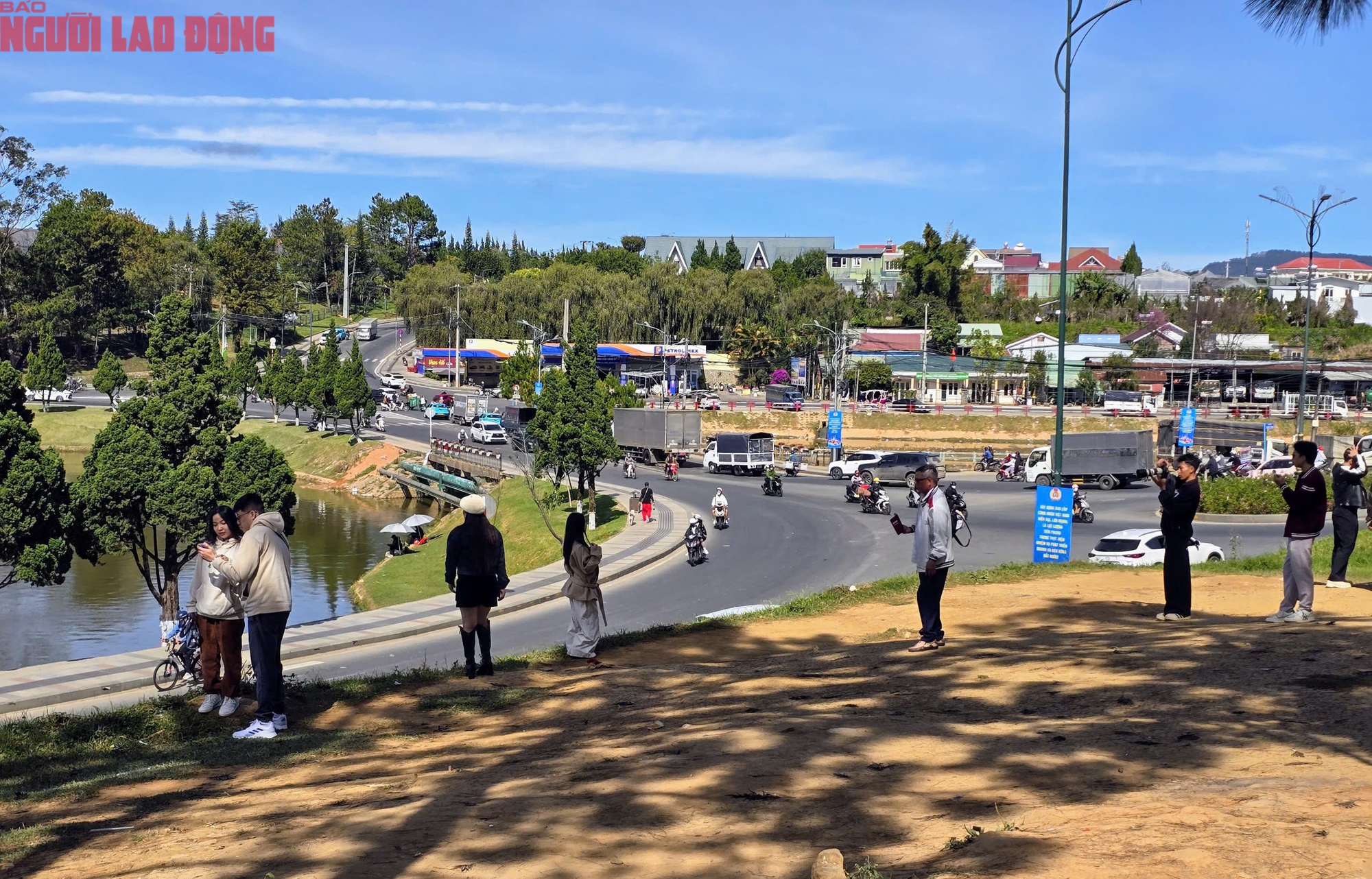 Con dốc "view siêu đẹp" ở Đà Lạt thu hút khách check-in từ sáng đến chiều- Ảnh 7.