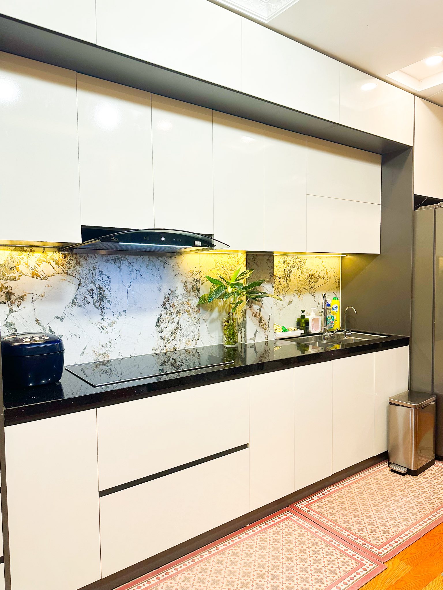 Mẹo dọn nhà "cuốn chiếu" chỉ 45 phút cho 6 tầng nhà của vợ đảm Hà Nội: Nhà thơm lừng, sạch từng ngóc ngách - Ảnh 8.