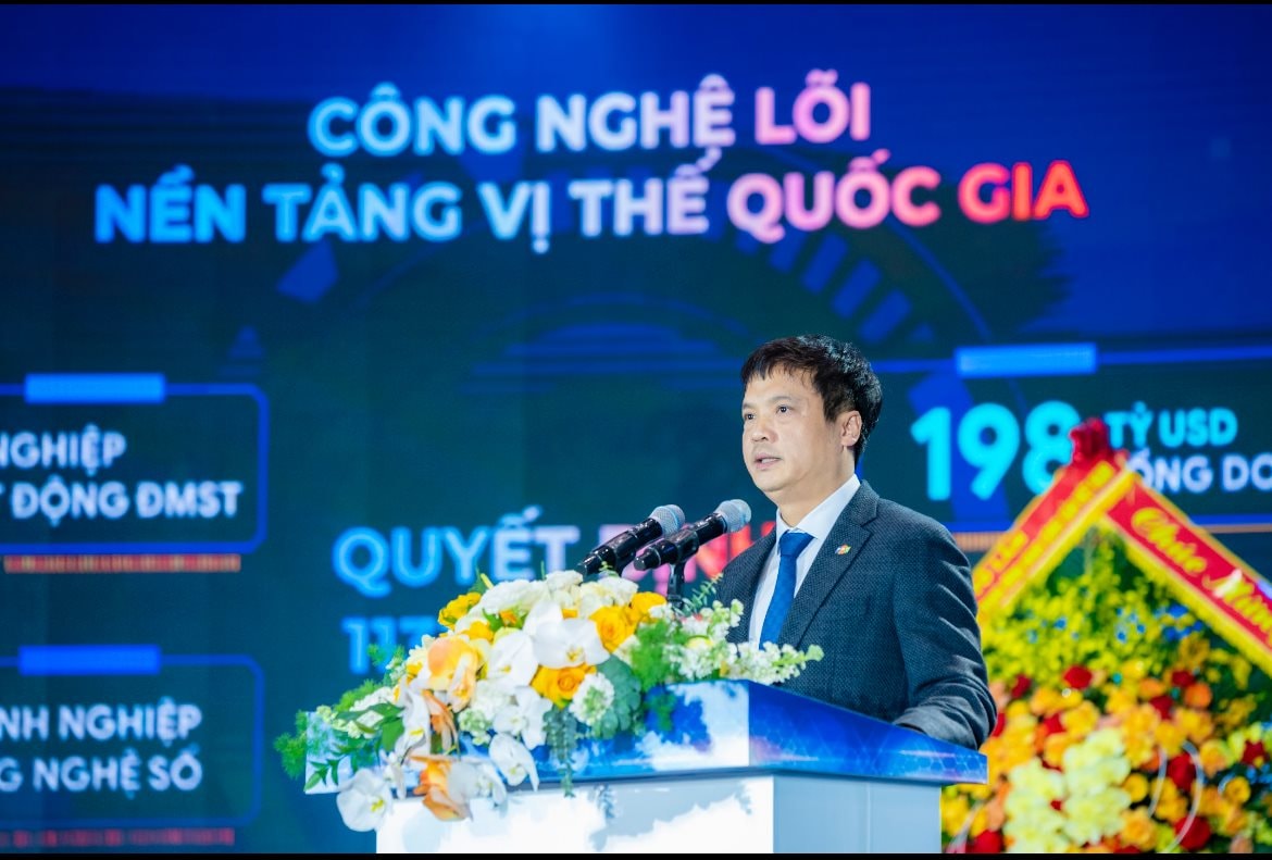 Chủ tịch VINASA, Tổng giám đốc FPT Nguyễn Văn Khoa: Làm chủ công nghệ lõi để phụng sự quốc gia và vươn ra toàn cầu- Ảnh 1.