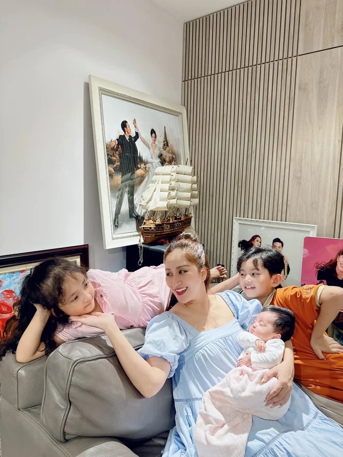 Tài sản của Khánh Thi - Phan Hiển- Ảnh 5.