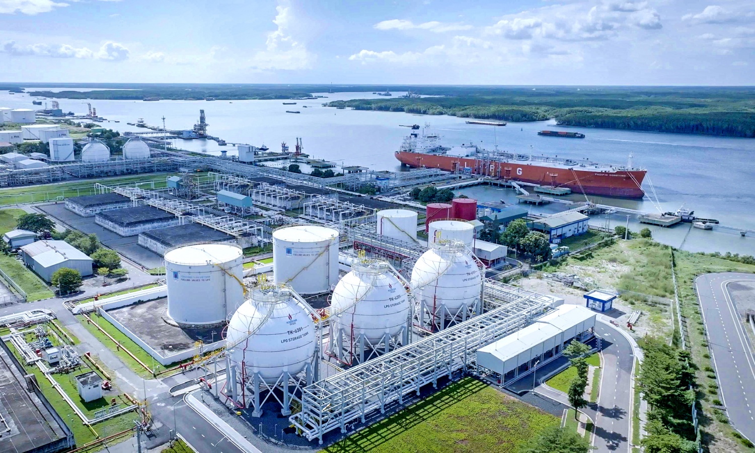 Một doanh nghiệp Việt lập kỷ lục chưa từng có: Doanh thu 1,1 triệu tỷ đồng, tương đương 9-10% GDP- Ảnh 2.