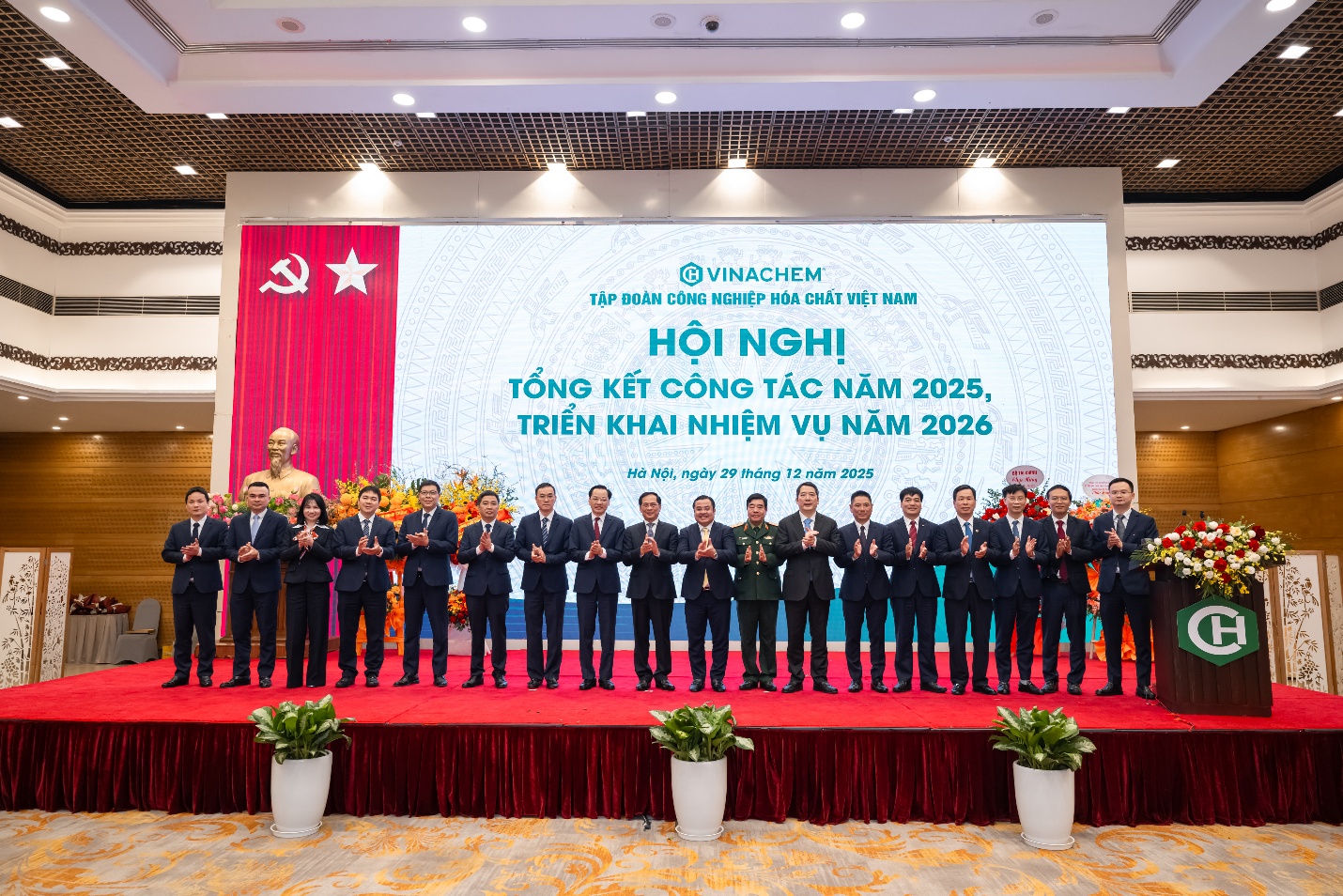 Vinachem là đơn vị Nòng cốt – Dẫn dắt – Tiên phong của Ngành Hóa chất trong kỷ nguyên mới - Ảnh 4.