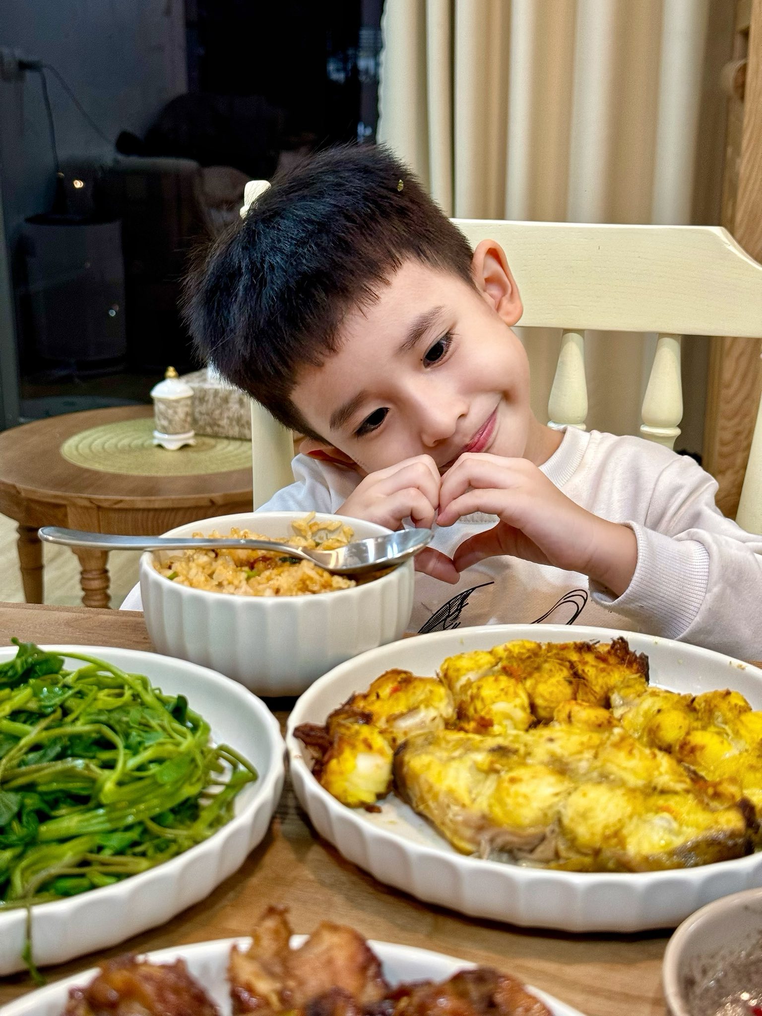 Bỏ việc nhà nước ổn định, cô vợ Hà Nội ở nhà full-time chăm sóc chồng con và cái kết bao người mơ ước- Ảnh 1.