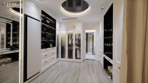 Đoàn Văn Hậu cùng loạt tuyển thủ xây biệt thự chục tỷ năm 2025, nhưng sổ đỏ phố cổ của Duy Mạnh mới oách!- Ảnh 13.