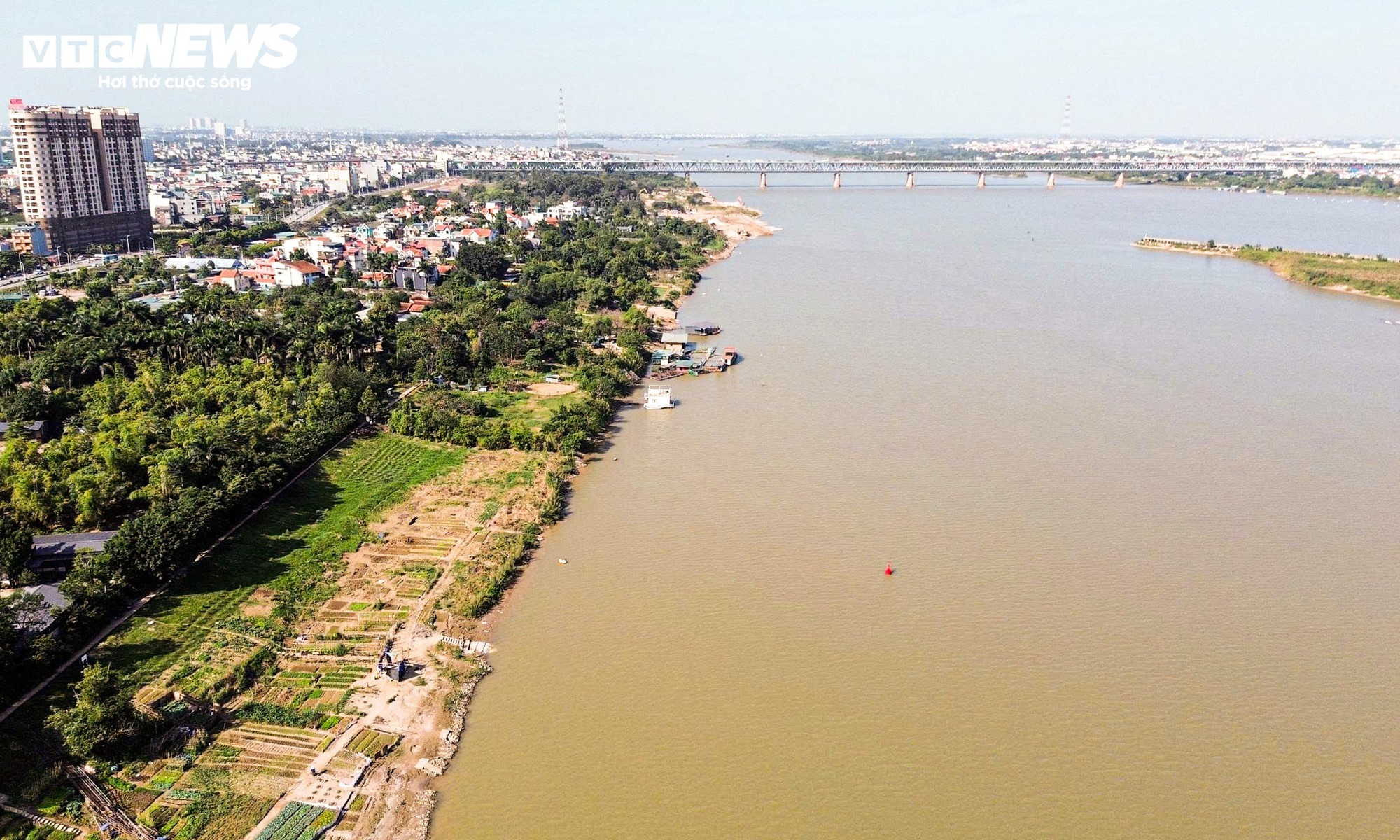 Toàn cảnh khu vực sắp xây hầm đường bộ 2 tầng qua sông Hồng gần 22.000 tỷ đồng- Ảnh 3.