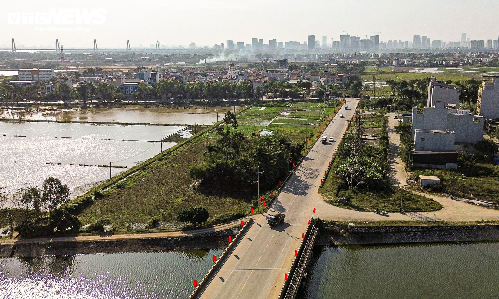 Toàn cảnh khu vực sắp xây hầm đường bộ 2 tầng qua sông Hồng gần 22.000 tỷ đồng- Ảnh 7.