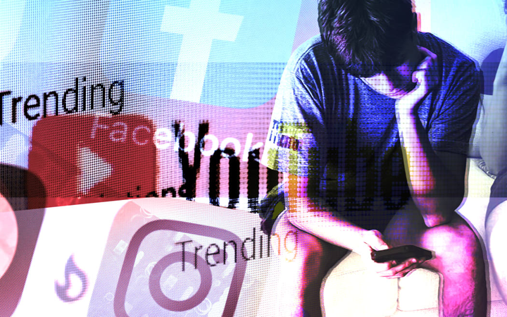 Lệnh cấm, AI kém chất lượng và chatbot gây sốc: Những bê bối mạng xã hội 2025- Ảnh 2.