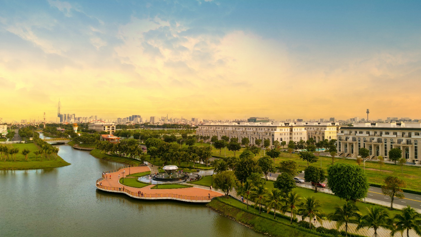 Kỷ niệm 30 năm thành lập, Van Phuc Group tri ân khách hàng lên đến 28% - Ảnh 2.