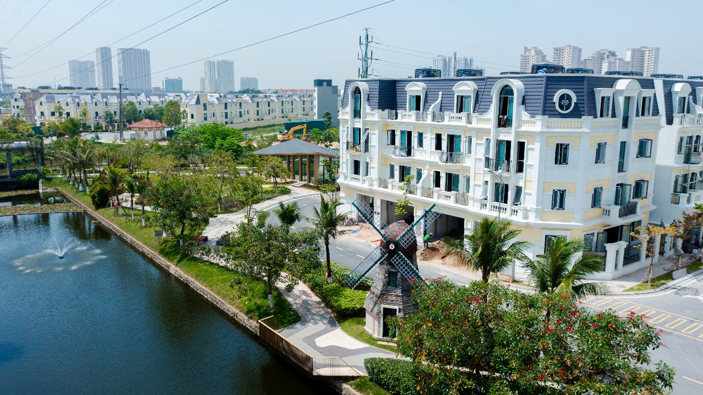 Nốt Vàng Son – Khi nghệ thuật sơn mài ngân vang giữa Đô thị xanh Anlac Green Symphony - Ảnh 2.