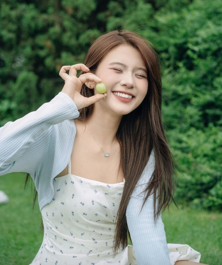 Vẻ ngọt ngào của diễn viên sinh năm 2001 đóng cùng lúc 2 phim giờ vàng VTV- Ảnh 12.