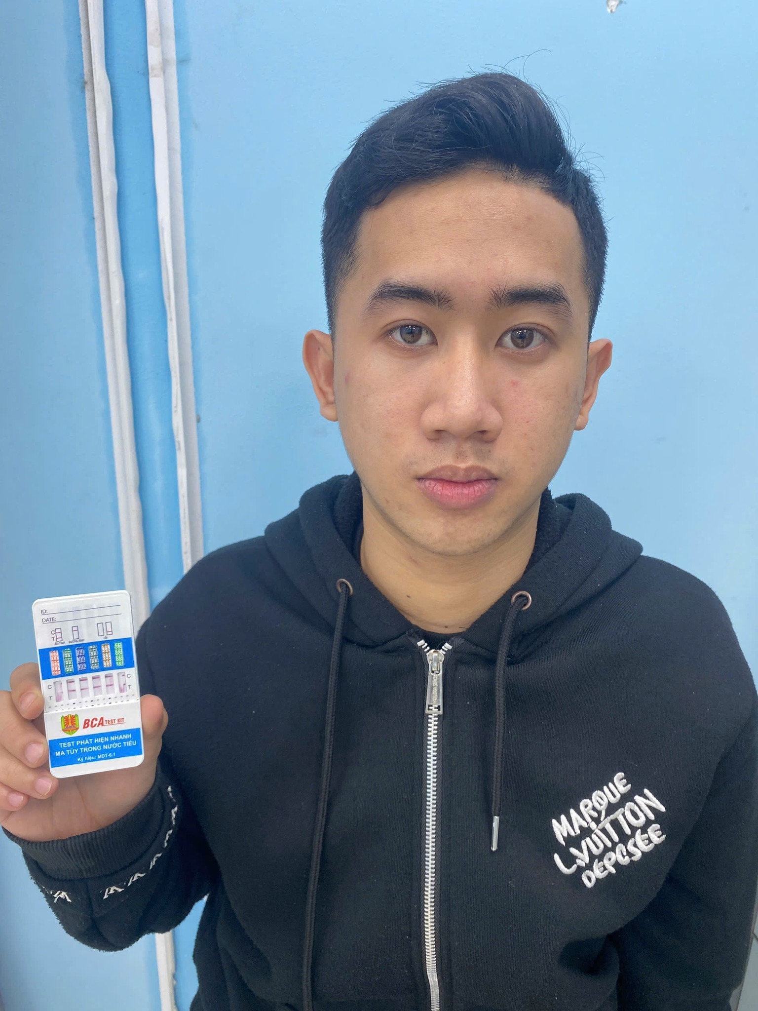 Lệnh giữ người khẩn cấp, khám xét nơi ở Trương Phạm Bình Minh - Ảnh 1.