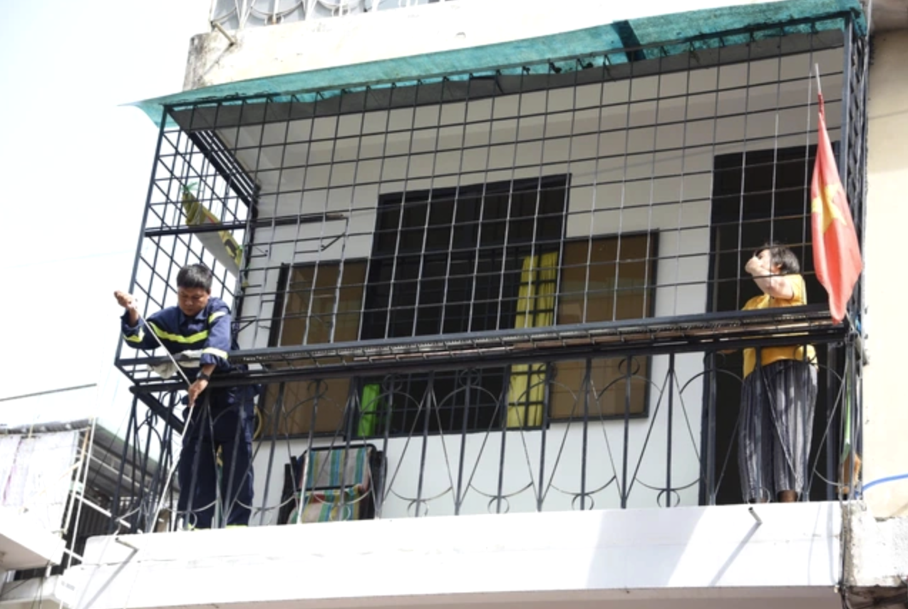 TPHCM: Kiểm tra PCCC, phát hiện dấu hiệu sai phạm xây dựng - Ảnh 1.