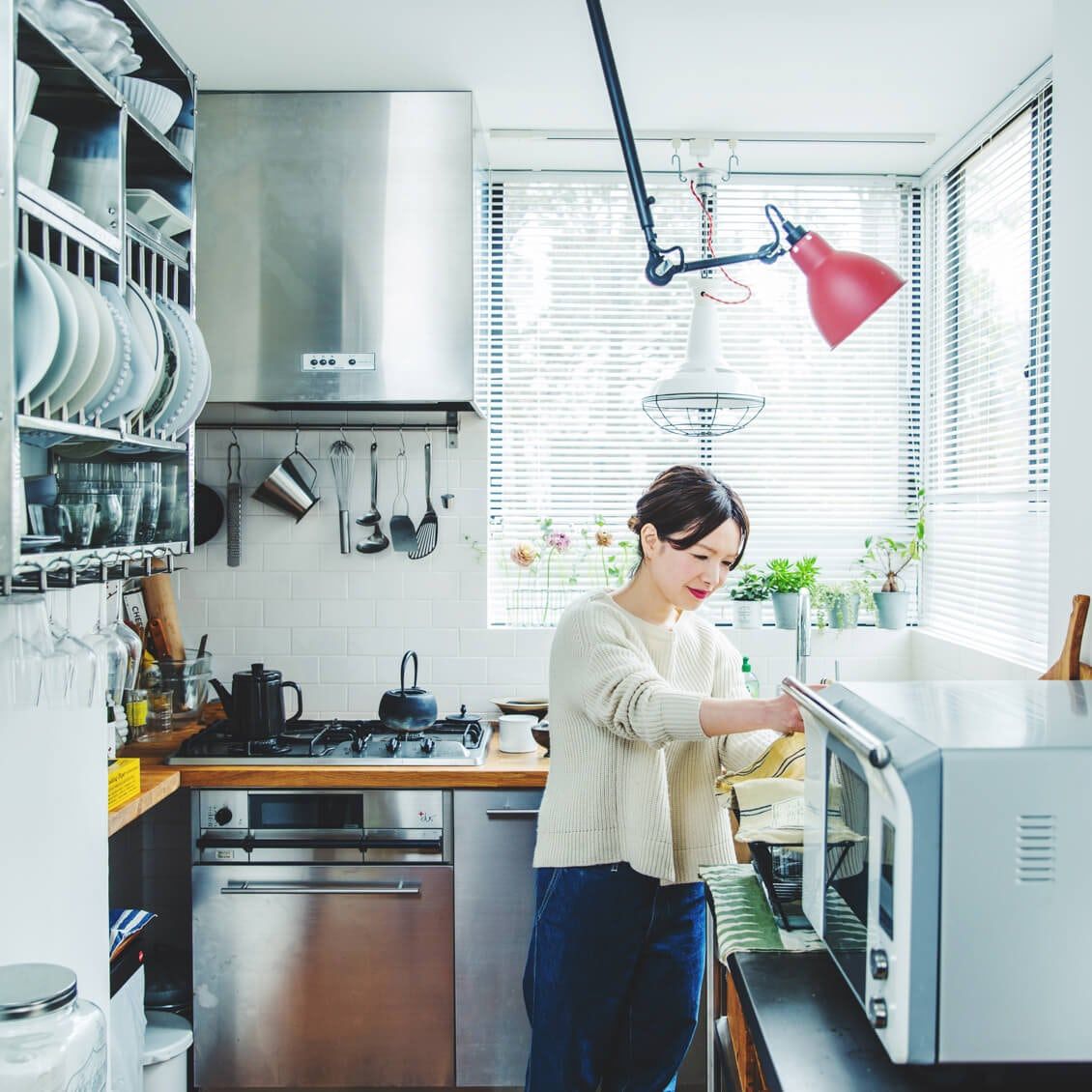 3 kiểu “đầu tư lầm tưởng” khiến phụ nữ trung niên mất tiền nhiều hơn mà vẫn nghĩ đang tiết kiệm- Ảnh 2. 3 kiểu “đầu tư lầm tưởng” khiến phụ nữ trung niên mất tiền nhiều hơn mà vẫn nghĩ đang tiết kiệm- Ảnh 2.