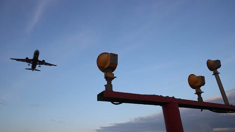 Hãng hàng không Nga phủ nhận máy bay chở 425 người “bốc cháy dữ dội” - Ảnh 1.