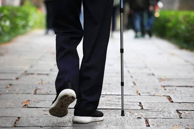 Khi một người lớn tuổi trong nhà đã ở tuổi 80, gia đình nên tránh làm 4 điều sau đây - biết điều này sớm sẽ mang lại nhiều lợi ích- Ảnh 5.