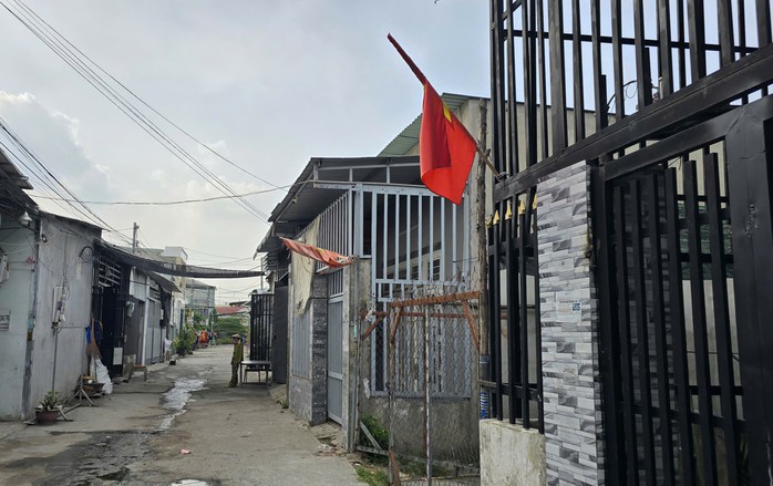 Số phận hàng chục căn nhà xây trên đất người khác ở TPHCM- Ảnh 1. Số phận hàng chục căn nhà xây trên đất người khác ở TPHCM- Ảnh 1.