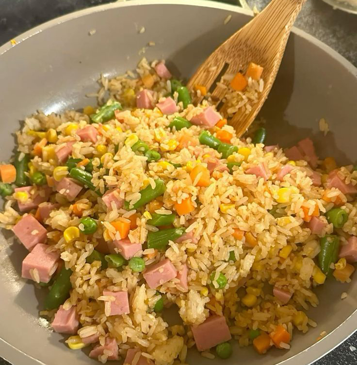 7 món ăn vào bữa tối khiến chị em béo lên ngay cả trong lúc NGỦ nhưng nhiều người "mê như điếu đổ" - Ảnh 1.