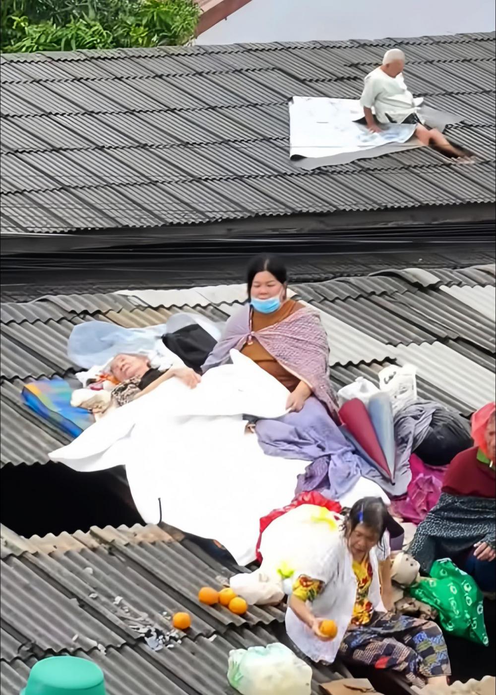 Không thể tin đây là tình cảnh ở Thái Lan hiện tại- Ảnh 2. Không thể tin đây là tình cảnh ở Thái Lan hiện tại- Ảnh 2.