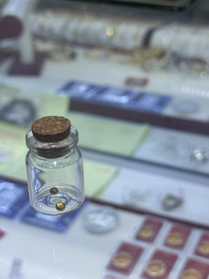 Bức ảnh 10 năm mua vàng sướng cả mắt- Ảnh 3.