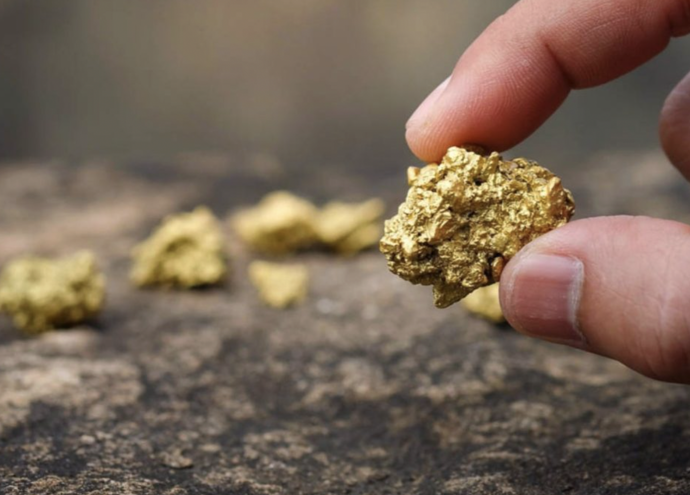 Thăm dò chỉ trong 2 năm, phát hiện mỏ vàng chưa từng có, trữ lượng hơn 320.000 tấn trị giá 600.000 tỷ đồng: Giới nghiên cứu đồng loạt đặt dấu hỏi- Ảnh 1.