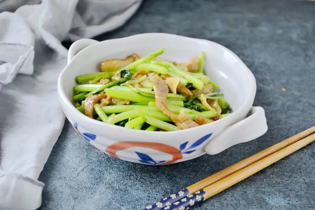 Đừng coi thường loại rau này vì rẻ: Ăn vào mùa đông "siêu tốt" cho gan lại giúp cải thiện thị lực - Ảnh 1.