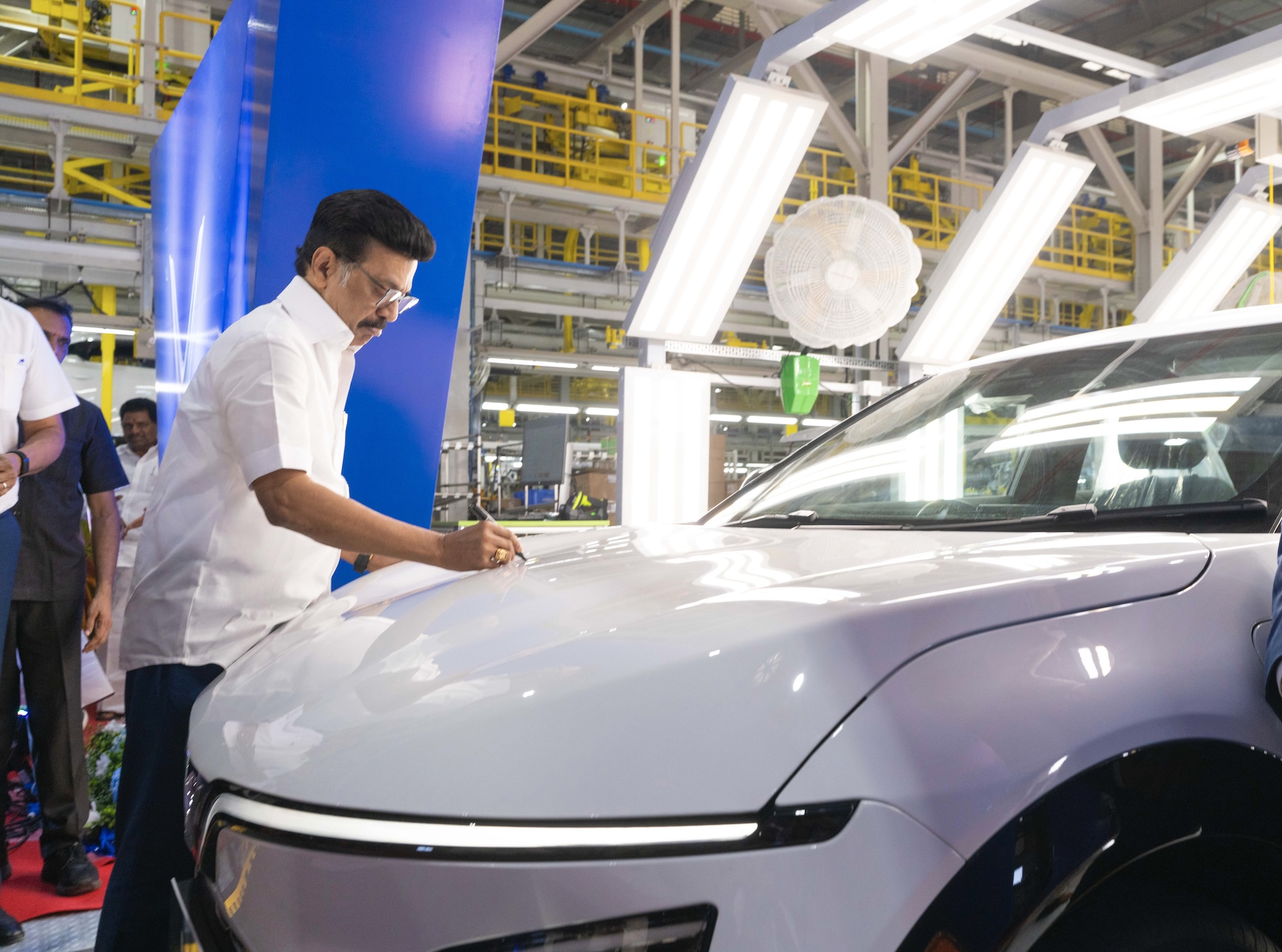 Thị trường ô tô Ấn Độ có gì ‘Hot’ để hãng xe điện Việt Nam tăng tốc đầu tư? - Ảnh 4.