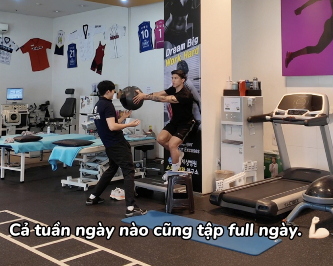 Đoàn Văn Hậu tái xuất, không ai hạnh phúc hơn Doãn Hải My, lần hiếm hoi tiểu thư "gắt gỏng" cũng vì bảo vệ chồng - Ảnh 8.