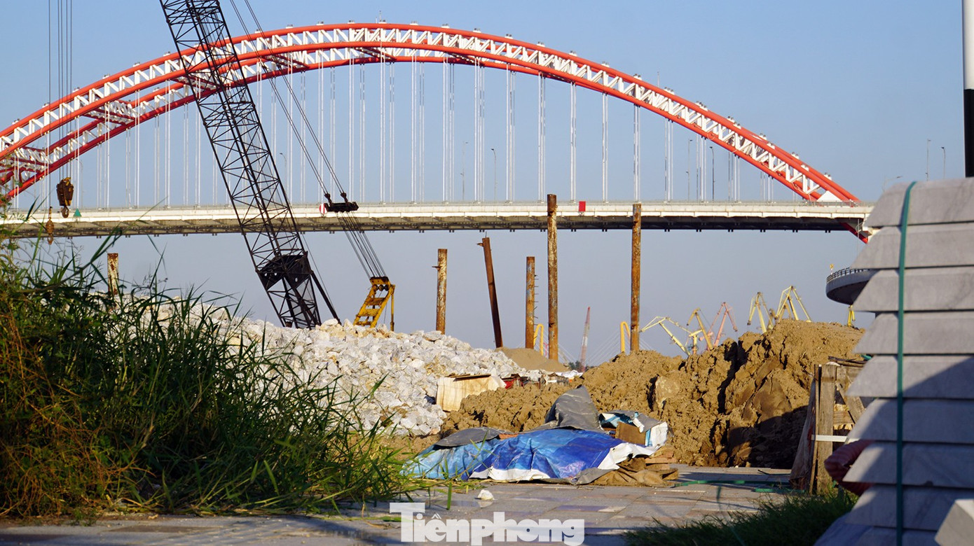 Lãnh đạo TP Hải Phòng ra 'tối hậu thư', gấp rút thi công dự án cải tạo bờ sông Tam Bạc- Ảnh 7.