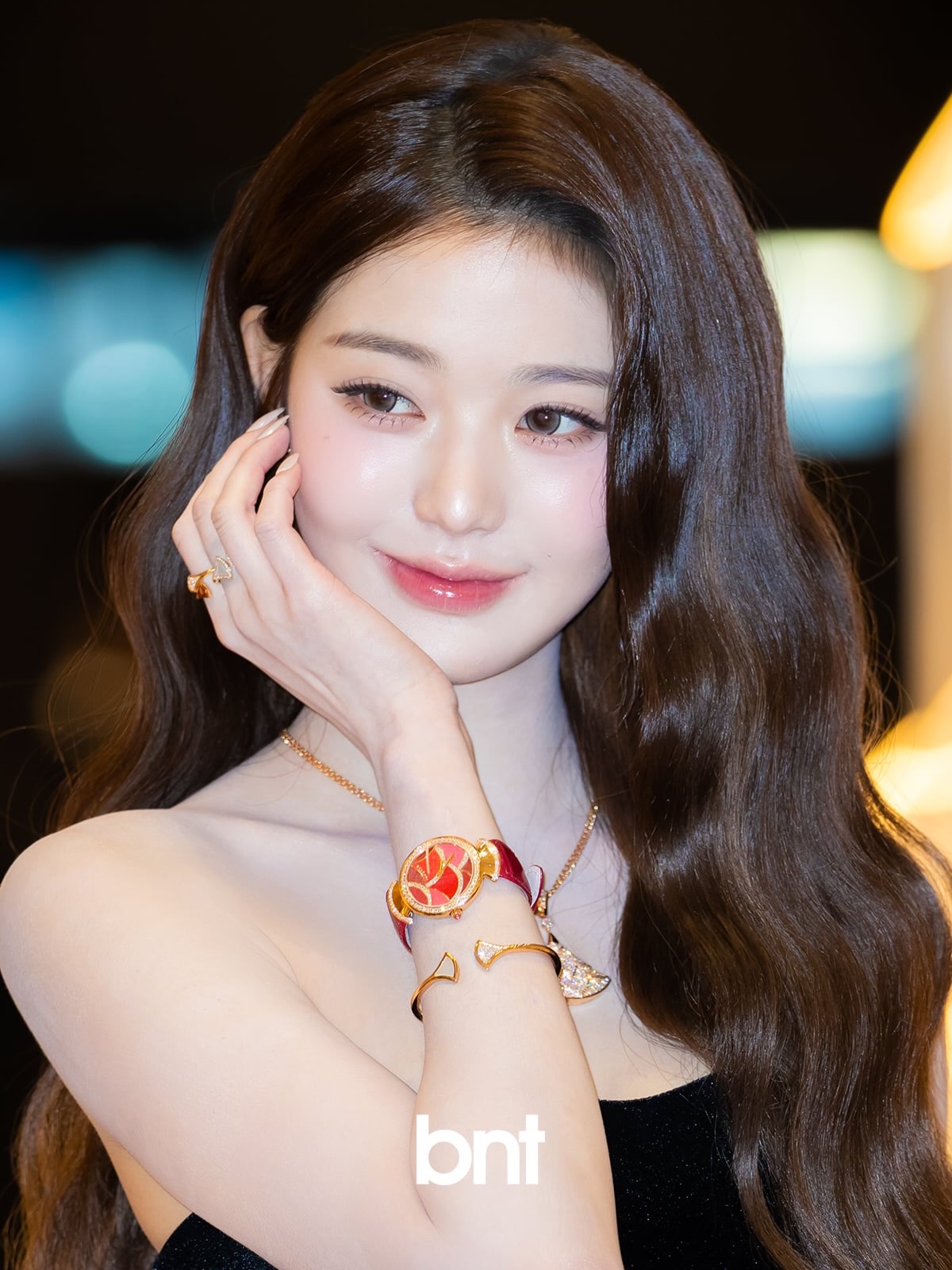 Cú xoay "ăn tiền" của công chúa Kpop- Ảnh 7.