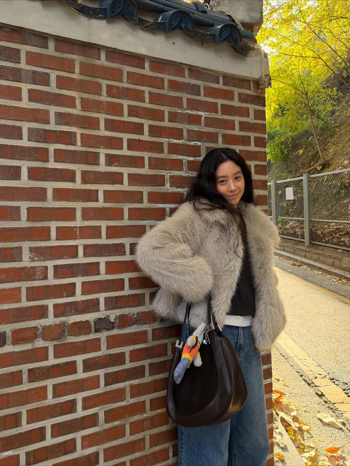 Ngắm mà mê style tối giản, chất đến từng bộ của nữ diễn viên 44 tuổi- Ảnh 2.