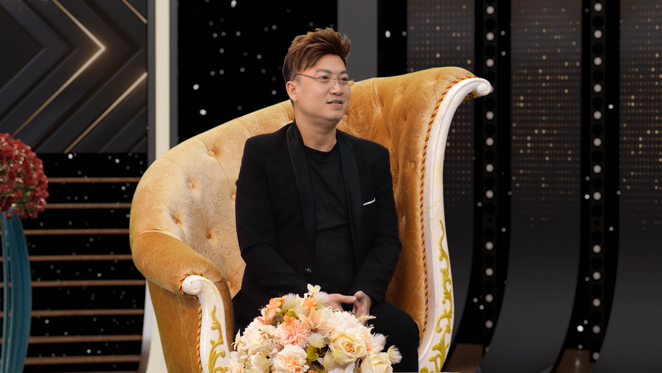 Nam nhạc sĩ từng mất trí, giờ tránh xa nhạc thất tình- Ảnh 1.