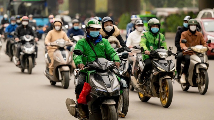 Đề xuất việc cấm xe công nghệ chạy xăng tại Hà Nội- Ảnh 1.