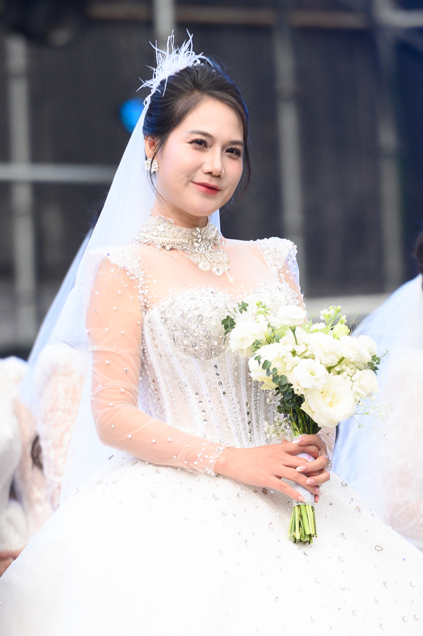 Hiếm có nhất Việt Nam: Con dâu và mẹ chồng mặc váy cưới cùng 1 ngày, hạnh phúc này "quá vuýp"- Ảnh 15.