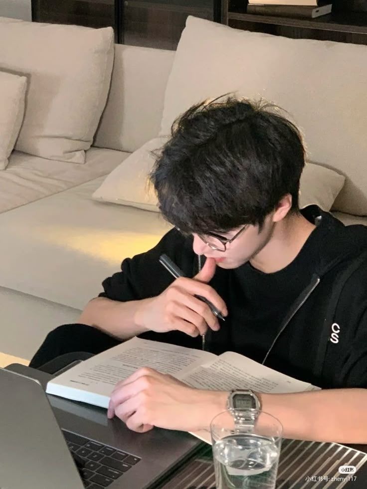 Trong tiếng Việt, có 1 từ càng nói nhiều càng dễ bị xem là thiếu thông minh- Ảnh 1. Trong tiếng Việt, có 1 từ càng nói nhiều càng dễ bị xem là thiếu thông minh- Ảnh 1.