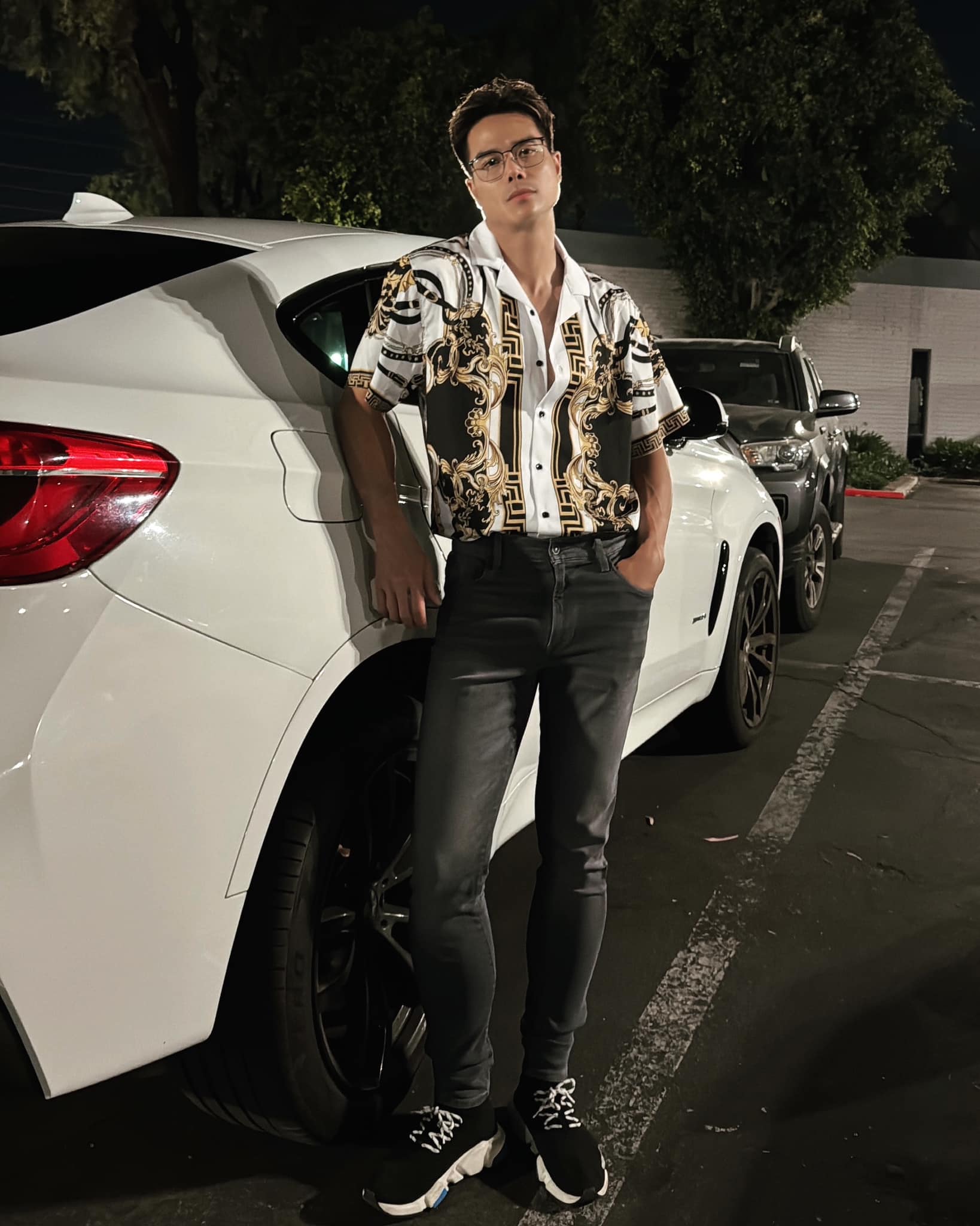 Nam vương tiếng tăm một thời bỏ showbiz đi dạy lái máy bay: 42 tuổi vẫn độc thân, được khen lão hóa ngược- Ảnh 4. Nam vương tiếng tăm một thời bỏ showbiz đi dạy lái máy bay: 42 tuổi vẫn độc thân, được khen lão hóa ngược- Ảnh 4.