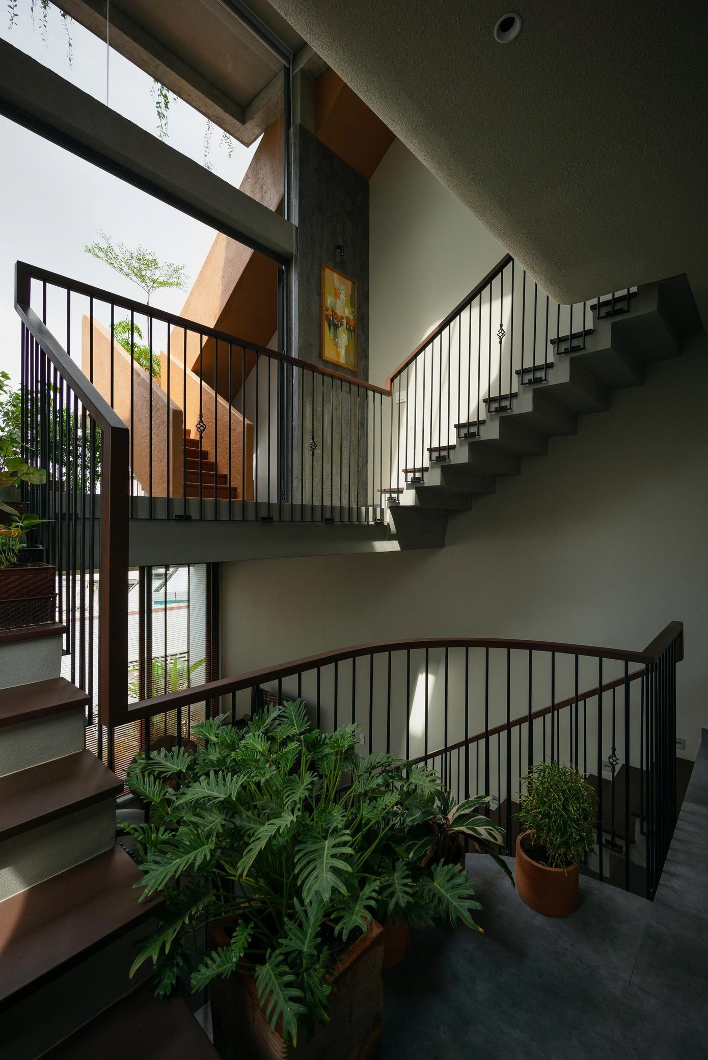 Nhà phố 'tự làm mát' con gái xây dành tặng bố mẹ- Ảnh 6.