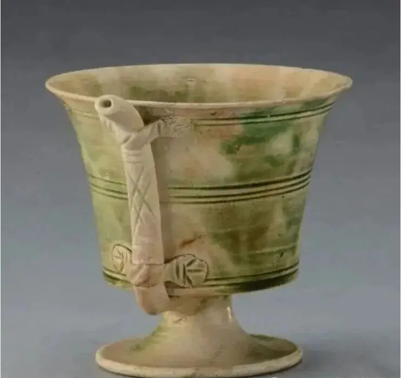 Phóng to tranh 10 lần thấy đứa trẻ ‘tương lai’ dùng ống hút, chuyên gia: Thứ đó đã có từ 1.200 năm trước- Ảnh 3. Phóng to tranh 10 lần thấy đứa trẻ ‘tương lai’ dùng ống hút, chuyên gia: Thứ đó đã có từ 1.200 năm trước- Ảnh 3.