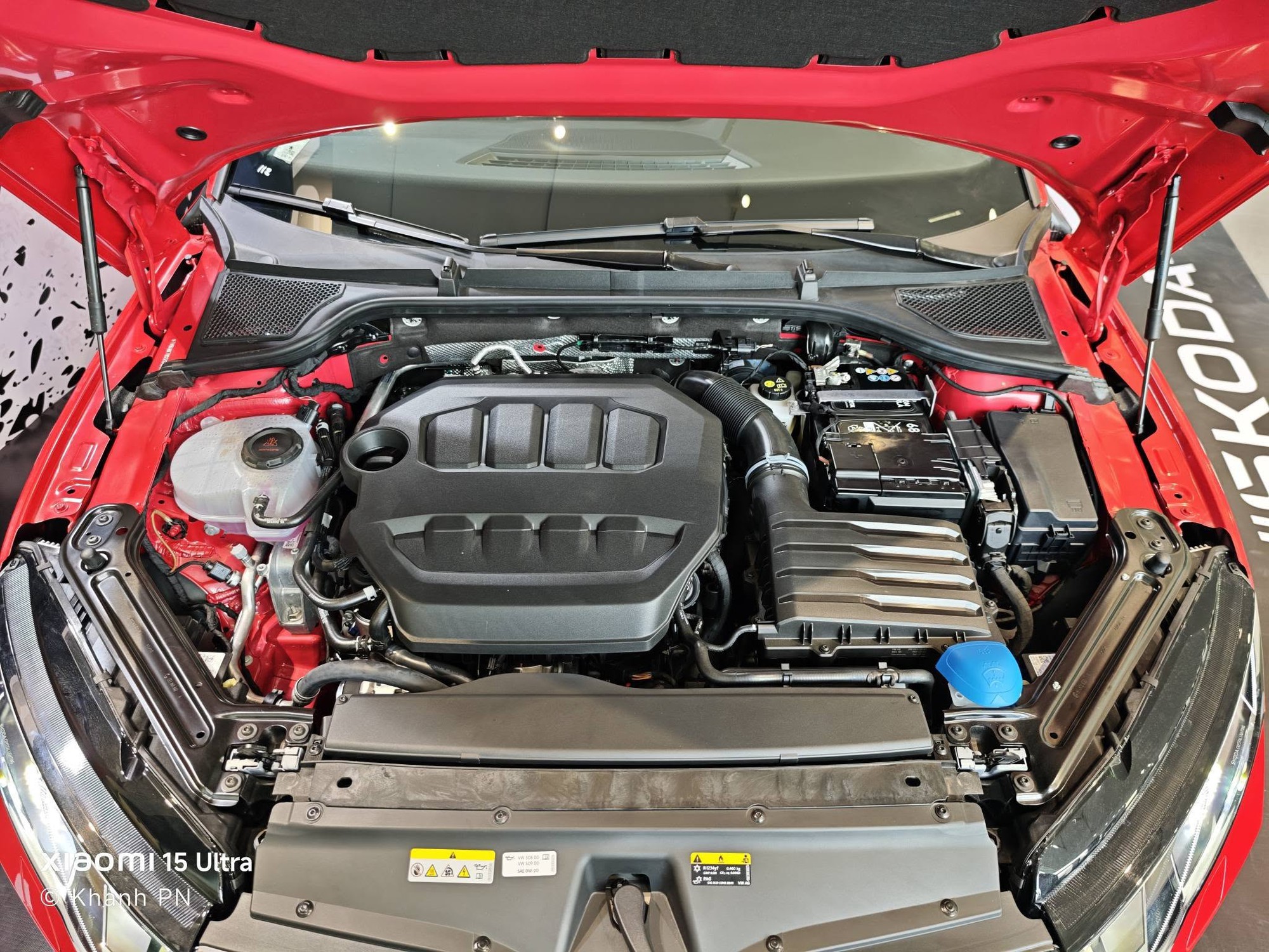 Cận cảnh Skoda Octavia vRS tại đại lý: Giá tạm tính 1,5 tỷ đồng, cạnh tranh VW Golf R bằng động cơ 265 mã lực, có thể ra mắt ngay tháng này - Ảnh 9.