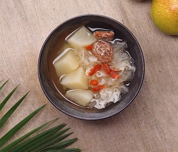 Mùa đông cứ mạnh dạn hấp 3 loại quả giàu collagen này mà ăn: Chúng dịu cơn ho, dưỡng ẩm phổi và nuôi dạ dày khỏe mạnh- Ảnh 2.