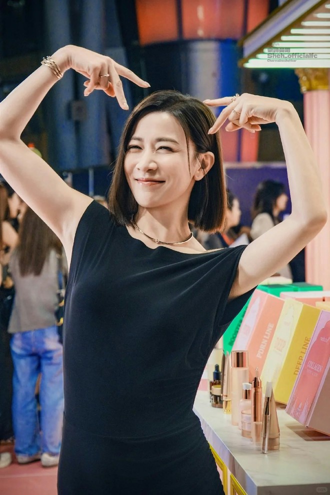 Xa Thi Mạn tuổi 50 da giàu collagen cực ít nếp nhăn: 1 món chống già không thể thiếu trong bữa sáng được tiết lộ!- Ảnh 6.