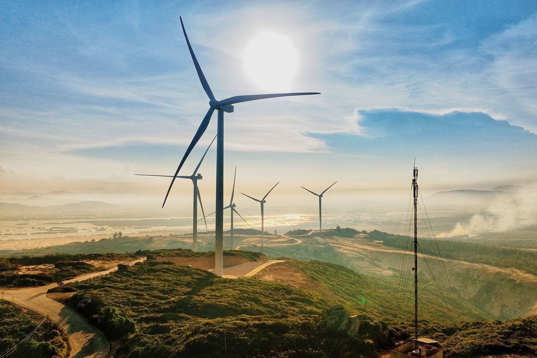 Vừa ra đời thành startup tỷ đô khủng nhất Việt Nam: Khởi công loạt dự án 200.000 tỷ đồng, quy mô công suất bằng cả 3 thuỷ điện Hoà Bình, Sơn La, Lai Châu cộng lại- Ảnh 4.