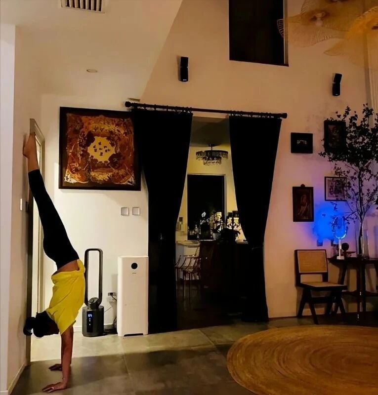 Biệt thự của "mỹ nhân có vòng eo đẹp nhất showbiz", ai đi qua cũng ngoái nhìn - Ảnh 7.