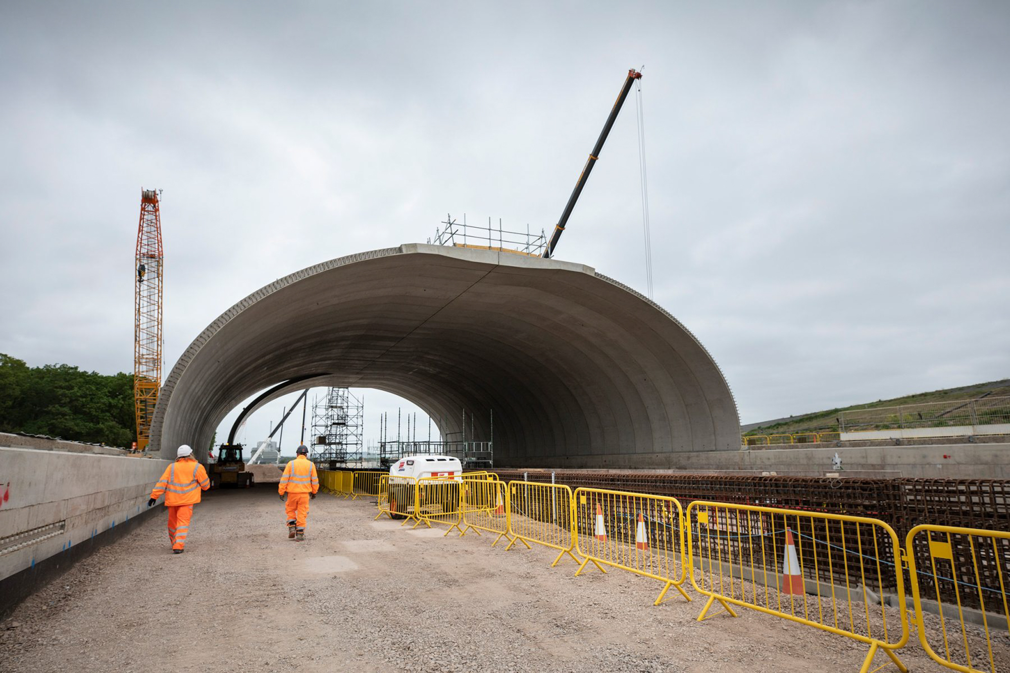 Vingroup khởi công đường sắt cao tốc sau chưa đầy một năm: Tốc độ kinh ngạc, Mỹ – Pháp – Nhật cũng thua xa - Ảnh 5.