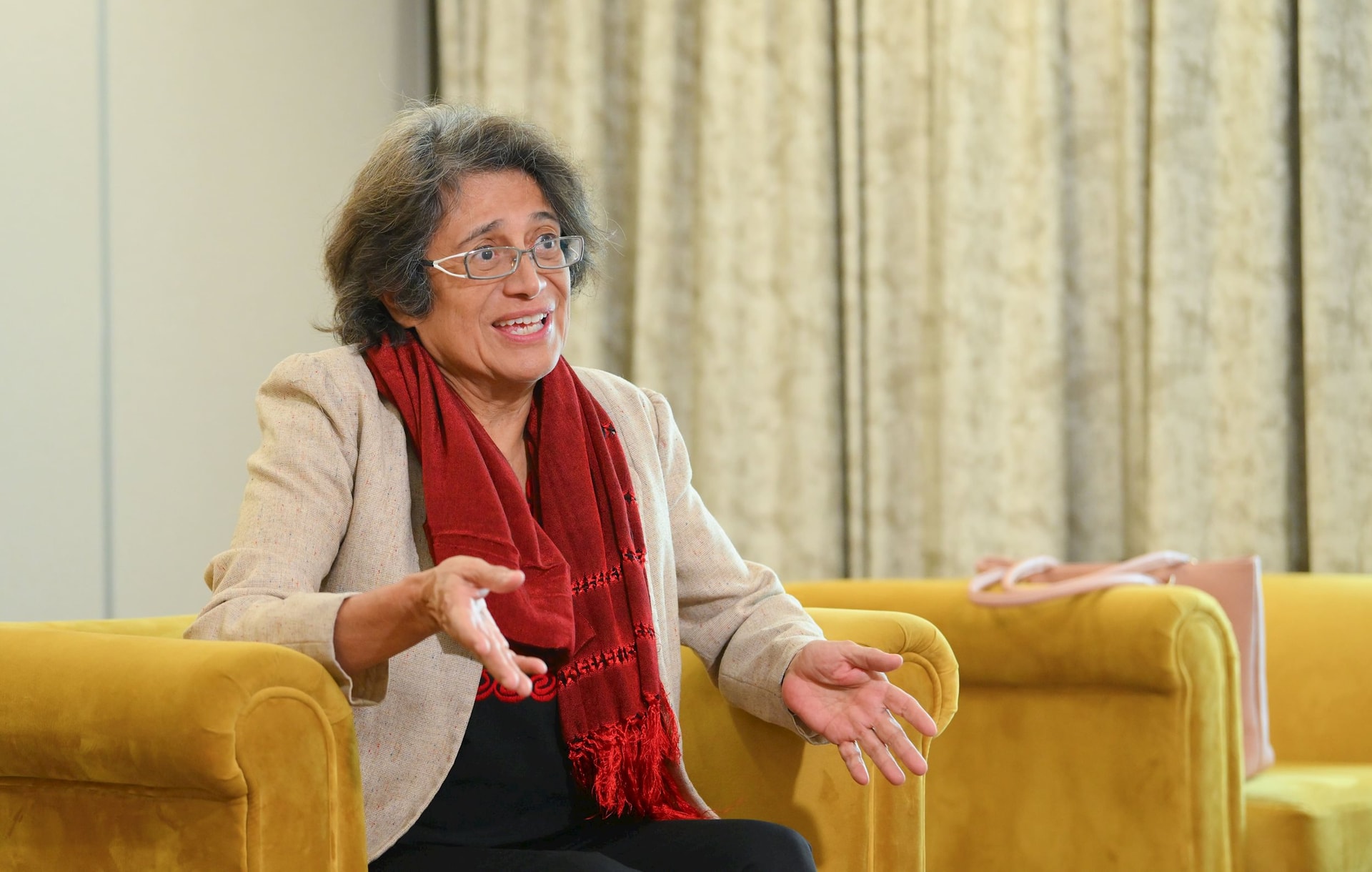 "Khi nhận được email từ giải thưởng của tỷ phú Phạm Nhật Vượng, tôi chần chừ vì giờ lừa đảo rất nhiều"- Ảnh 3.