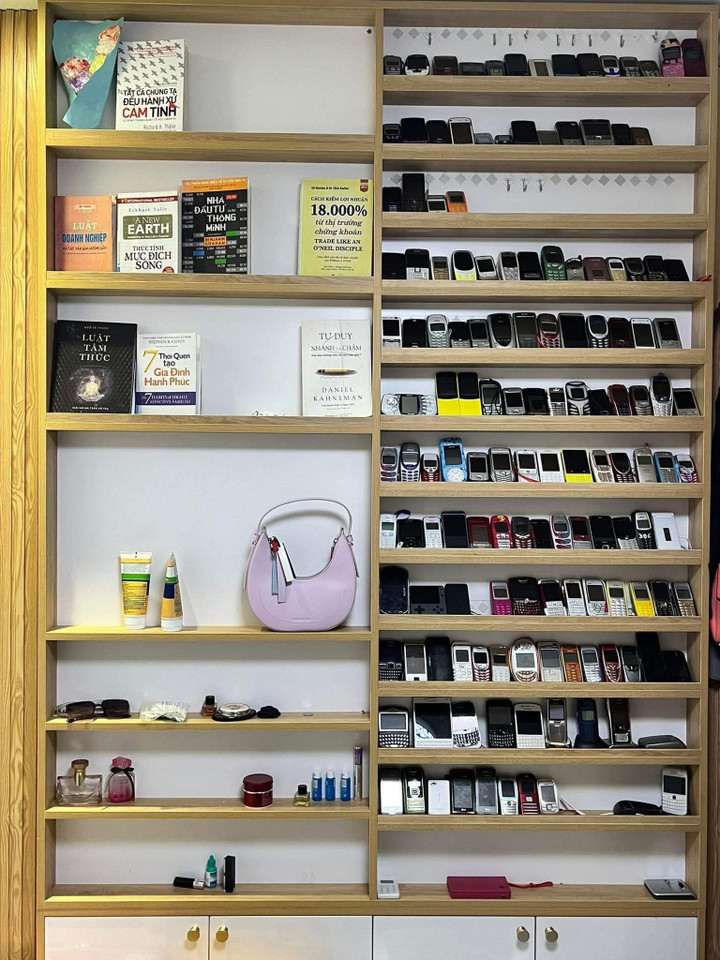 Giới trẻ 'đu trend' mua iphone 5 cũ giá rẻ để chụp những bức hoài cổ- Ảnh 3.